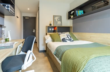 Classic Plus En Suite, Biscuit Factory, 140 Little Donegall Street, City Centre, Belfast - Image 2